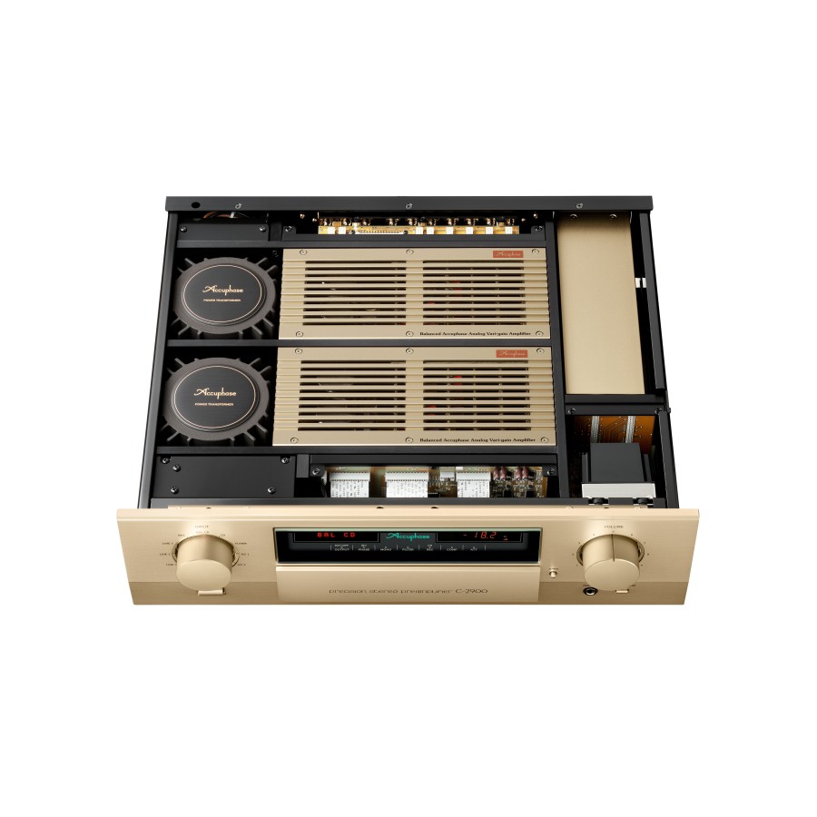 C-2900 Pre-Amplifier
