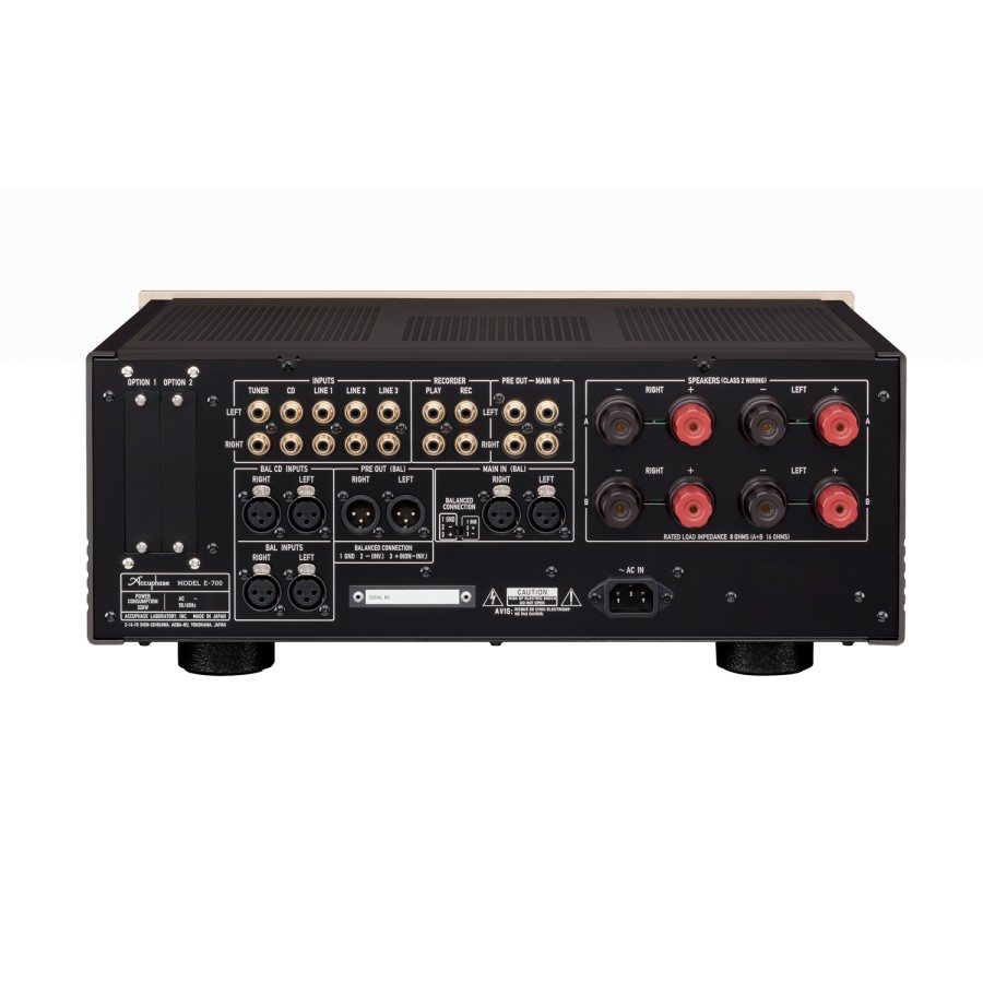 E-700 Integrated Amplifier E-700 Integrated Amplifier
