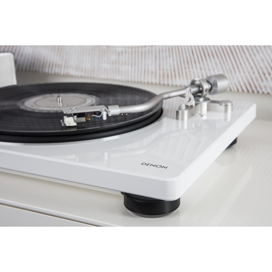 Hier sehen Sie den Artikel DP-400 Turntable white aus der Kategorie Platines vinyle. Dieser Artikel ist erhältlich bei cebrands.ch