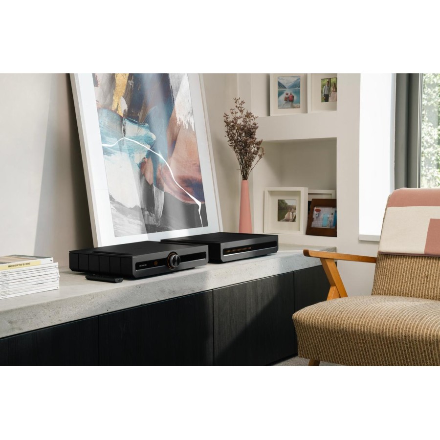 Caspian 4G Streaming Amplifier Black
