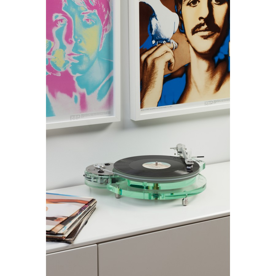 Hier sehen Sie den Artikel Radius 7 Turntable & Nima Tonarm aus der Kategorie Platines vinyle. Dieser Artikel ist erhältlich bei cebrands.ch